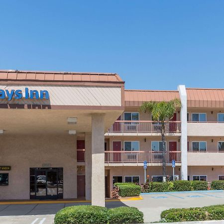 Days Inn By Wyndham Ontario Airport Εξωτερικό φωτογραφία