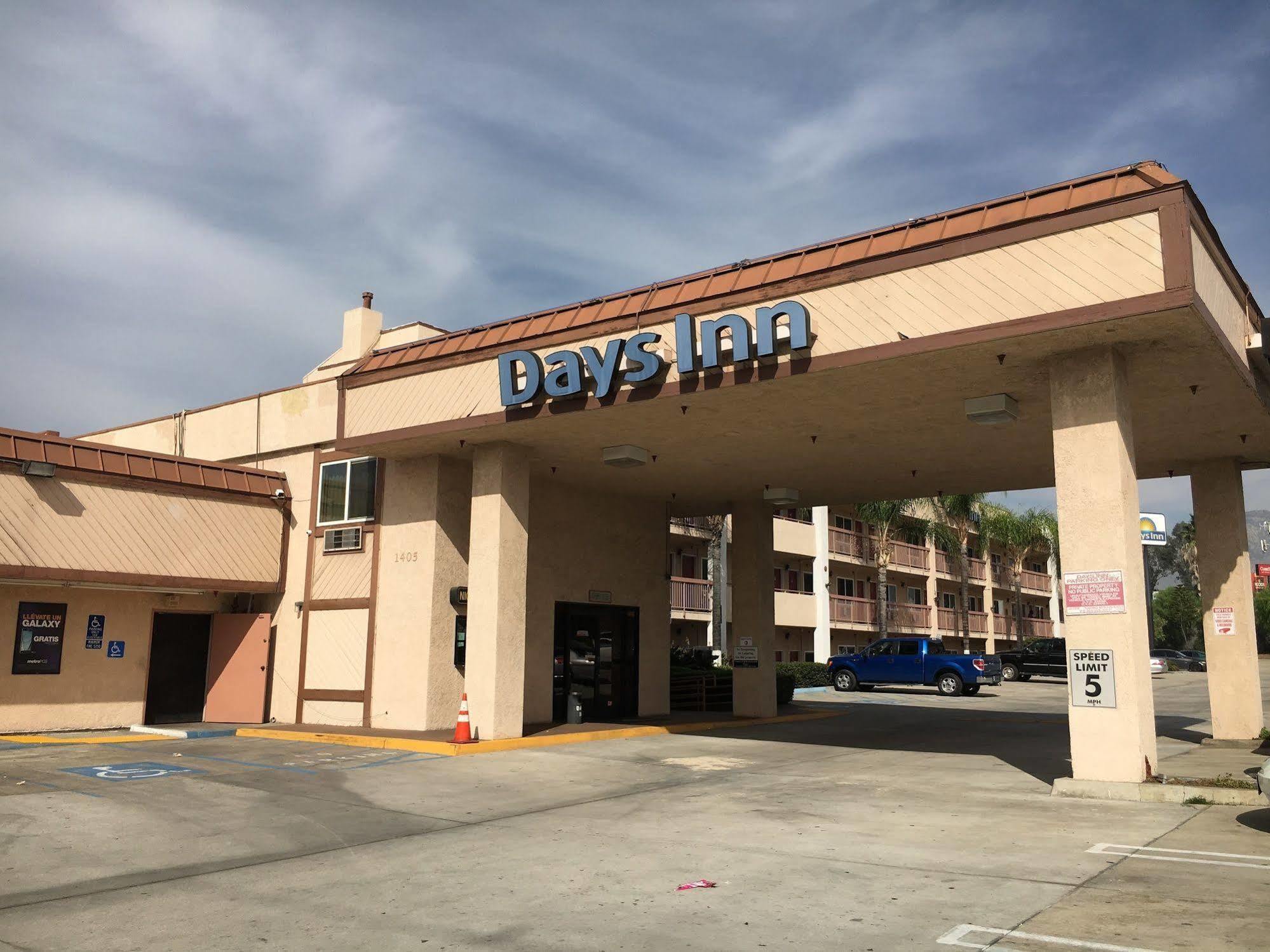 Days Inn By Wyndham Ontario Airport Εξωτερικό φωτογραφία